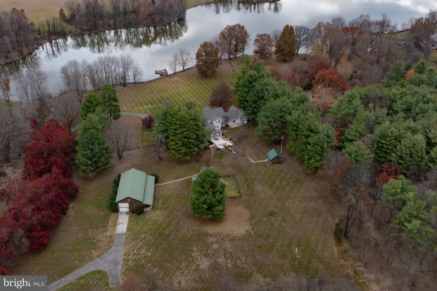 37896 LEGARD FARM RD, HILLSBORO, Virginia 20132, 4 Bedrooms Bedrooms, ,3 BathroomsBathrooms,Residential,For sale,37896 LEGARD FARM RD,VALO2099300 MLS # VALO2099300