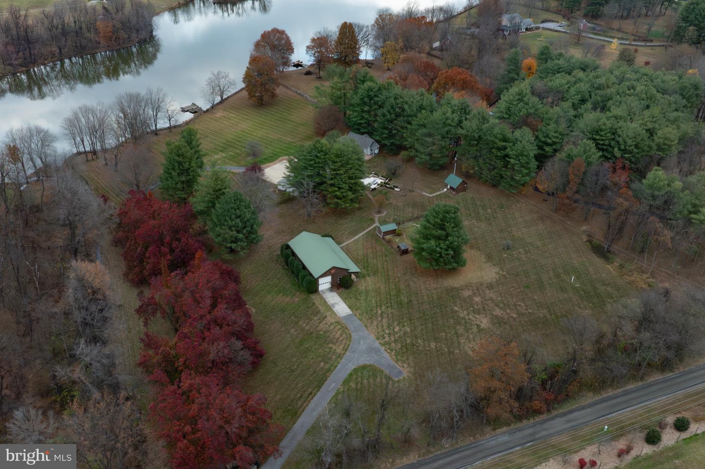 37896 LEGARD FARM RD, HILLSBORO, Virginia 20132, 4 Bedrooms Bedrooms, ,3 BathroomsBathrooms,Residential,For sale,37896 LEGARD FARM RD,VALO2099300 MLS # VALO2099300