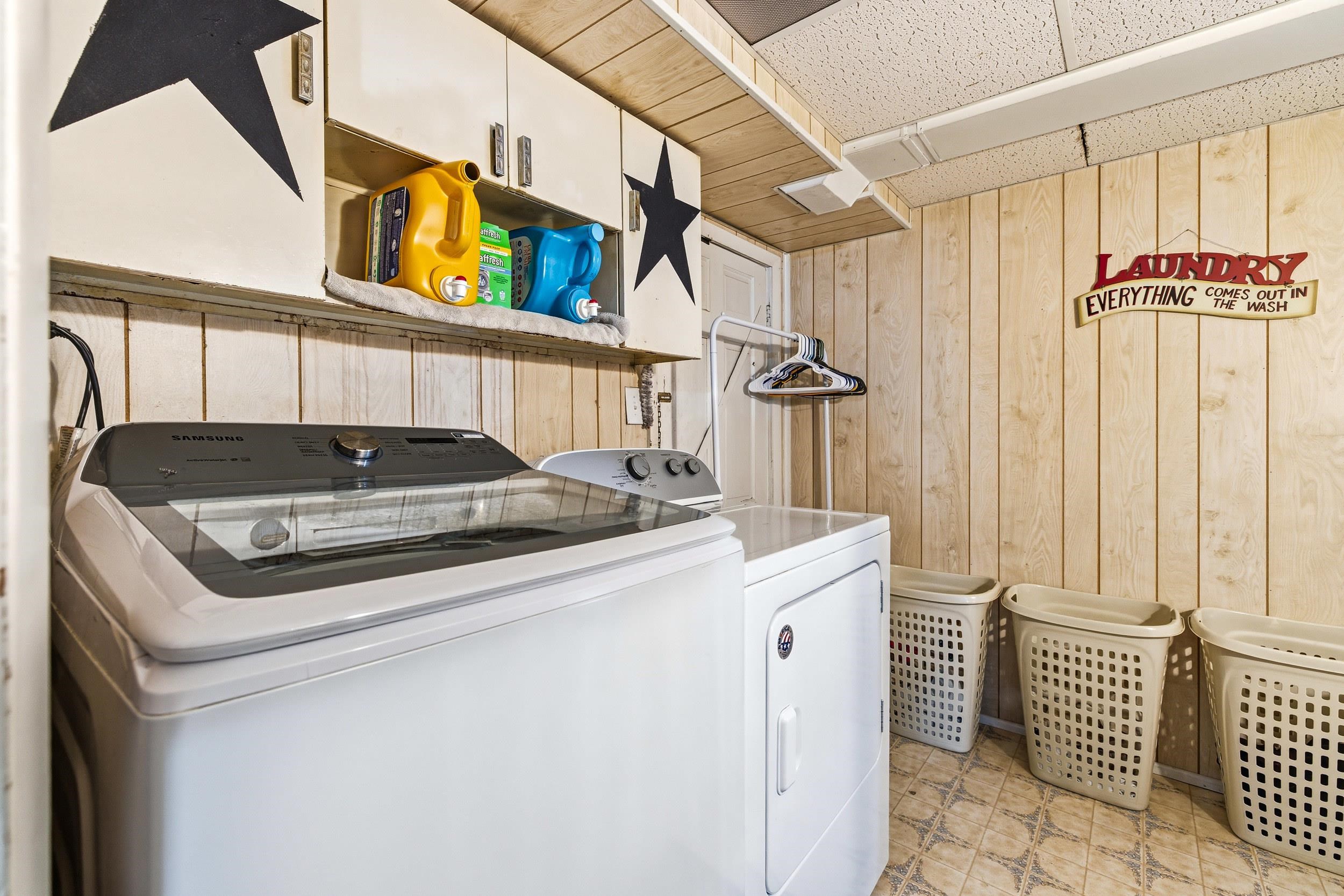 248 SKYVIEW CIR, VERONA, Virginia 24482, 3 Bedrooms Bedrooms, ,1 BathroomBathrooms,Residential,248 SKYVIEW CIR,671492 MLS # 671492