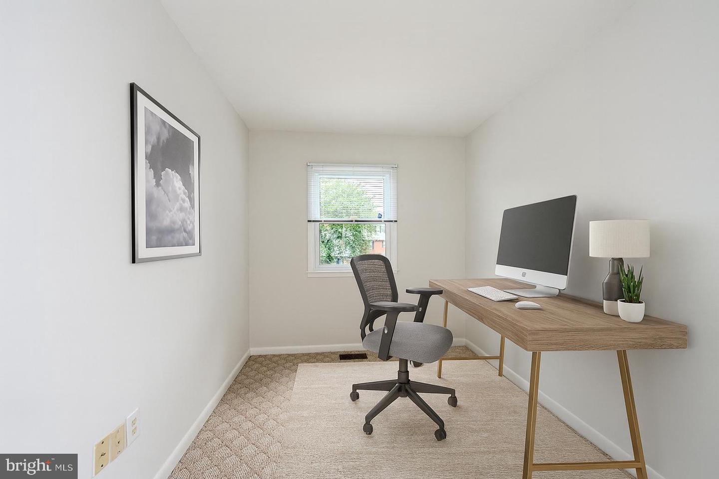 14814 EMBERDALE DR, WOODBRIDGE, Virginia 22193, 3 Bedrooms Bedrooms, ,1 BathroomBathrooms,Residential,For sale,14814 EMBERDALE DR,VAPW2102986 MLS # VAPW2102986