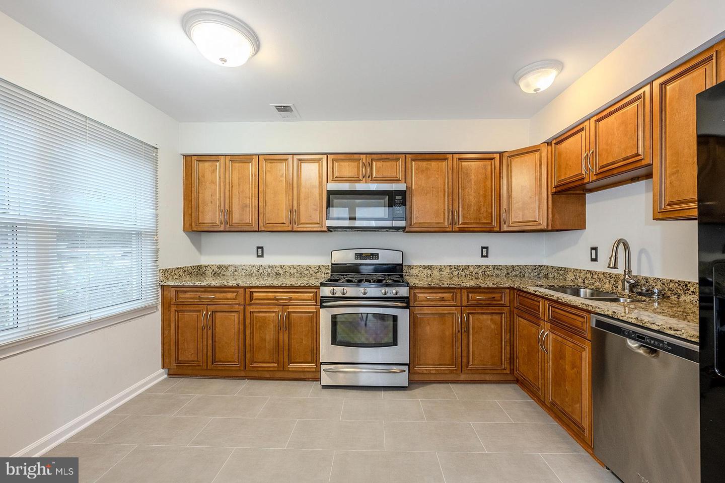 14814 EMBERDALE DR, WOODBRIDGE, Virginia 22193, 3 Bedrooms Bedrooms, ,1 BathroomBathrooms,Residential,For sale,14814 EMBERDALE DR,VAPW2102986 MLS # VAPW2102986