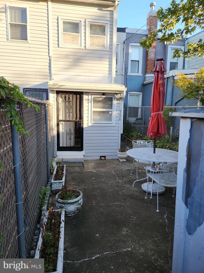 776 LAMONT ST NW, WASHINGTON, District Of Columbia 20010, 2 Bedrooms Bedrooms, ,1 BathroomBathrooms,Residential,For sale,776 LAMONT ST NW,DCDC2225324 MLS # DCDC2225324