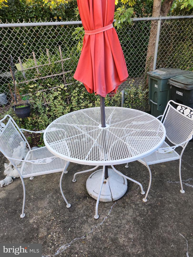 776 LAMONT ST NW, WASHINGTON, District Of Columbia 20010, 2 Bedrooms Bedrooms, ,1 BathroomBathrooms,Residential,For sale,776 LAMONT ST NW,DCDC2225324 MLS # DCDC2225324