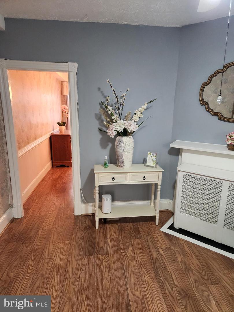 776 LAMONT ST NW, WASHINGTON, District Of Columbia 20010, 2 Bedrooms Bedrooms, ,1 BathroomBathrooms,Residential,For sale,776 LAMONT ST NW,DCDC2225324 MLS # DCDC2225324