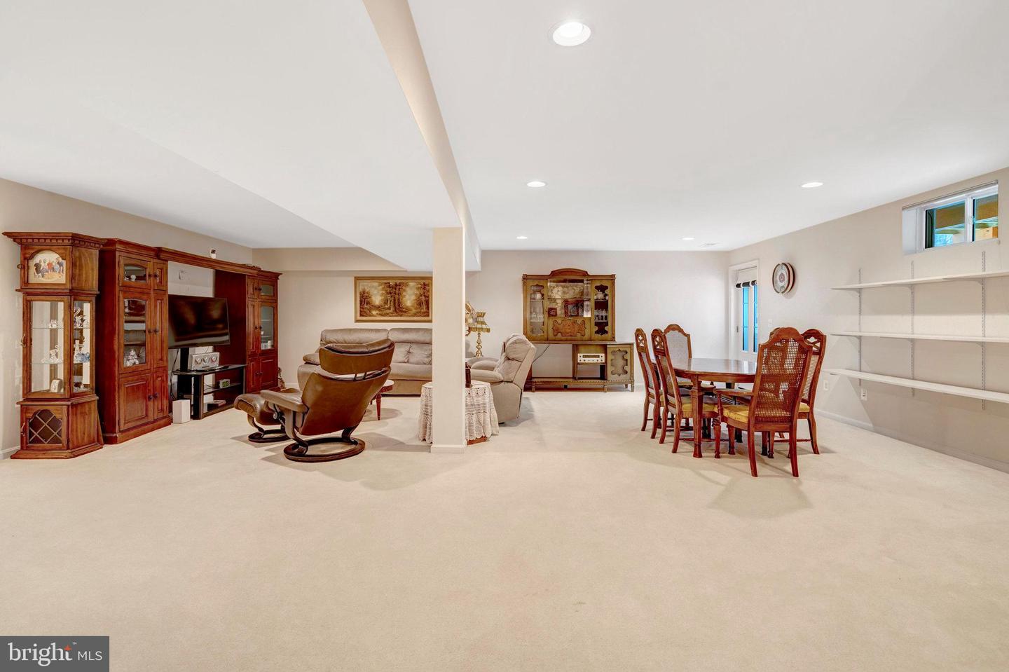 7726 YALTA WAY, GAINESVILLE, Virginia 20155, 4 Bedrooms Bedrooms, ,3 BathroomsBathrooms,Residential,For sale,7726 YALTA WAY,VAPW2106416 MLS # VAPW2106416