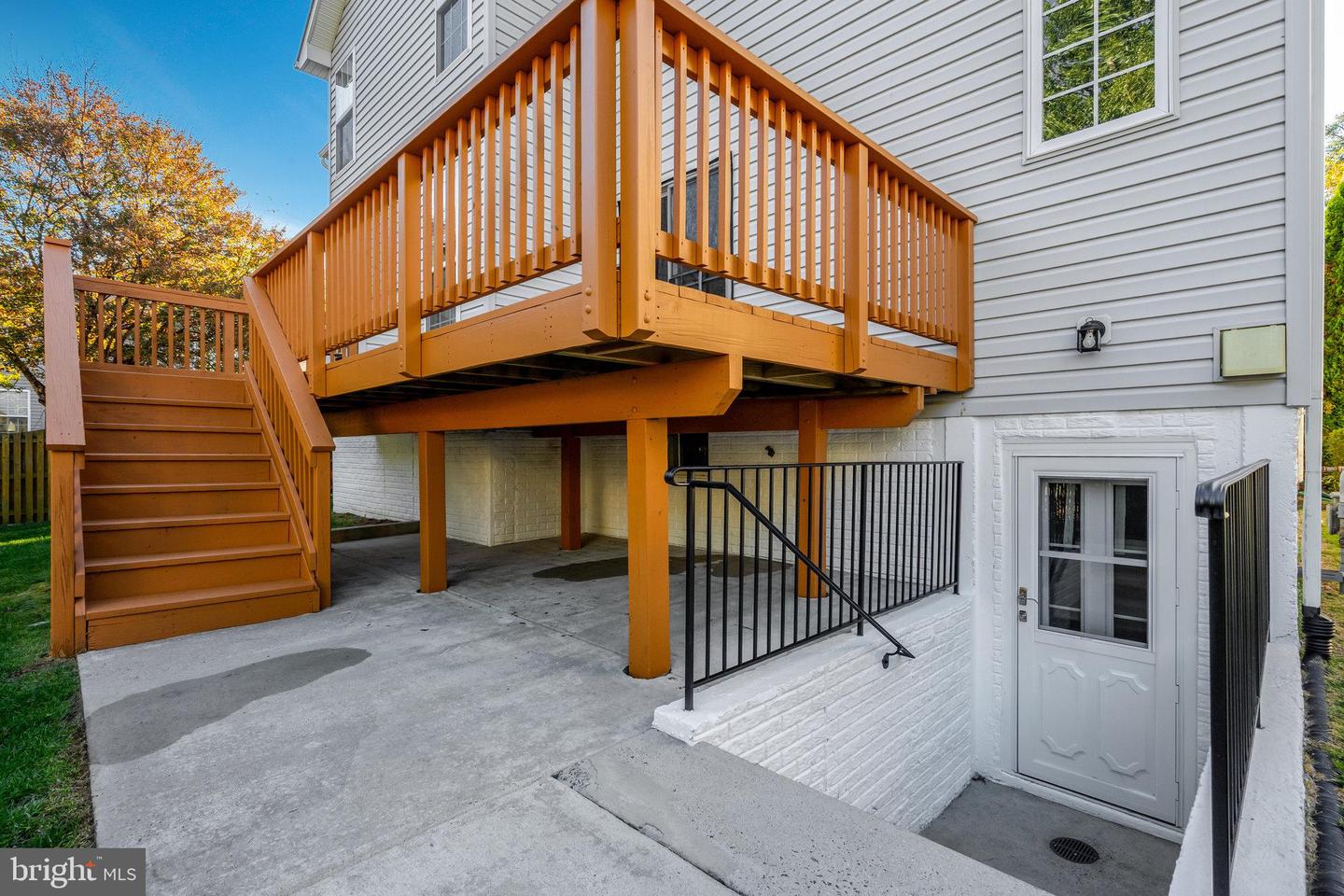 7726 YALTA WAY, GAINESVILLE, Virginia 20155, 4 Bedrooms Bedrooms, ,3 BathroomsBathrooms,Residential,For sale,7726 YALTA WAY,VAPW2106416 MLS # VAPW2106416