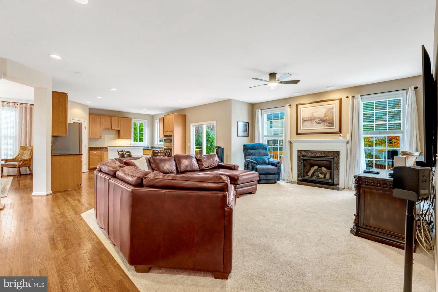 7726 YALTA WAY, GAINESVILLE, Virginia 20155, 4 Bedrooms Bedrooms, ,3 BathroomsBathrooms,Residential,For sale,7726 YALTA WAY,VAPW2106416 MLS # VAPW2106416