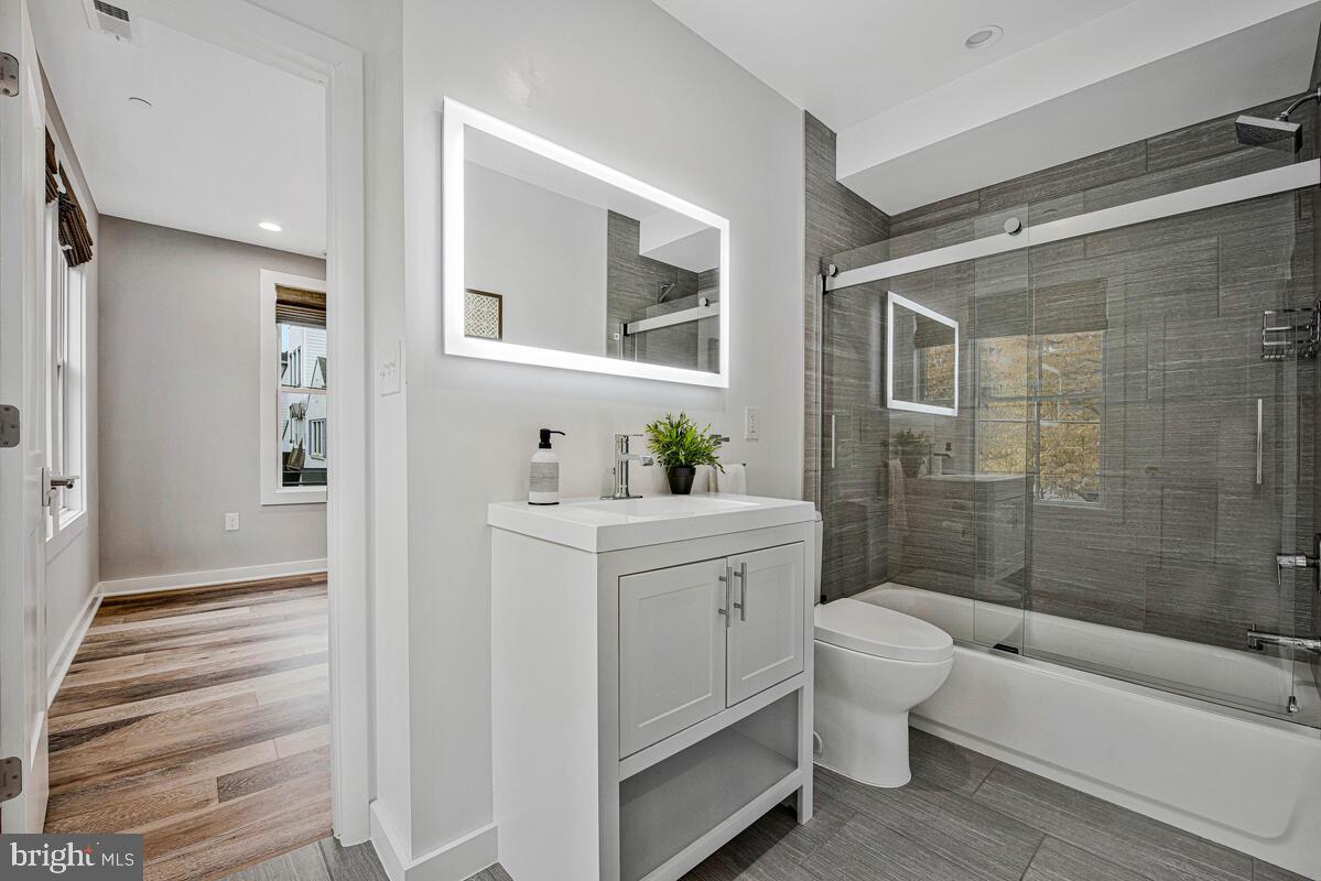 3636 S ST NW, WASHINGTON, District Of Columbia 20007, 6 Bedrooms Bedrooms, 11 Rooms Rooms,4 BathroomsBathrooms,Residential,For sale,3636 S ST NW,DCDC2228138 MLS # DCDC2228138