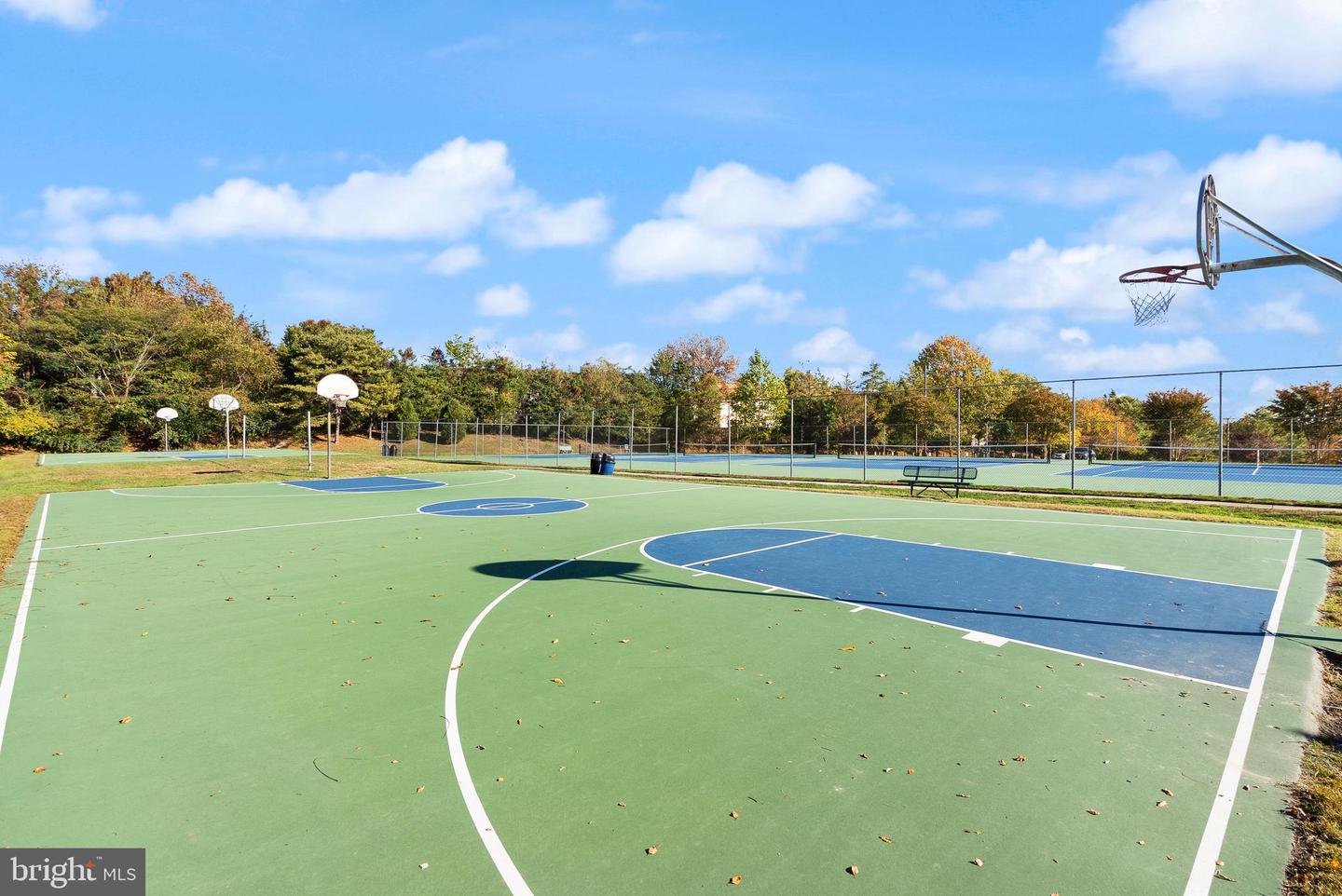 6905-B KEYSER WAY, ALEXANDRIA, Virginia 22310, 2 Bedrooms Bedrooms, ,2 BathroomsBathrooms,Residential,For sale,6905-B KEYSER WAY,VAFX2276352 MLS # VAFX2276352