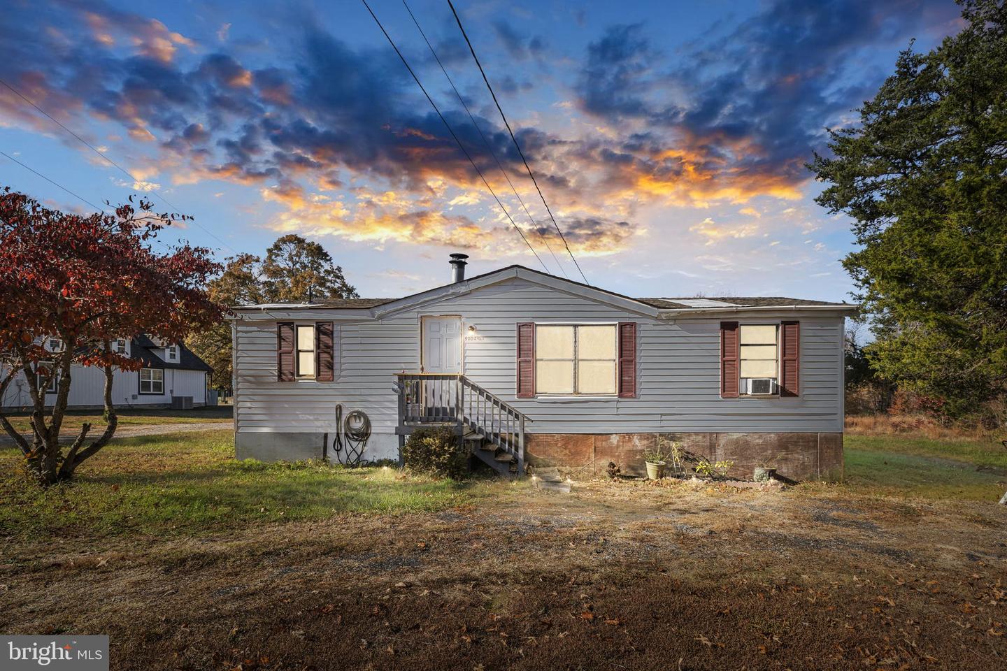 9004 THORNTON ROLLING RD, FREDERICKSBURG, Virginia 22408, 2 Bedrooms Bedrooms, ,2 BathroomsBathrooms,Residential,For sale,9004 THORNTON ROLLING RD,VASP2037458 MLS # VASP2037458