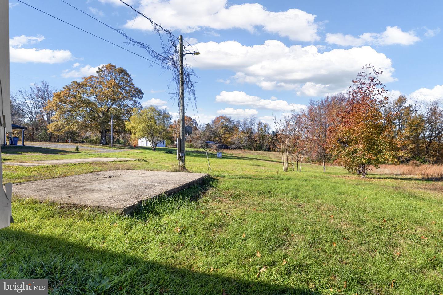 9004 THORNTON ROLLING RD, FREDERICKSBURG, Virginia 22408, 2 Bedrooms Bedrooms, ,2 BathroomsBathrooms,Residential,For sale,9004 THORNTON ROLLING RD,VASP2037458 MLS # VASP2037458