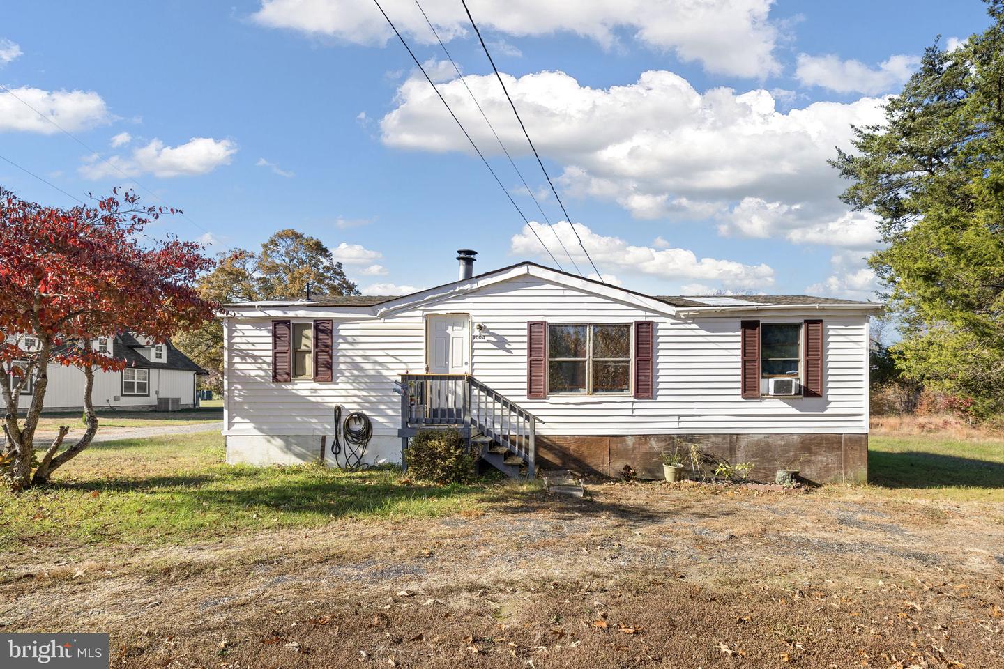 9004 THORNTON ROLLING RD, FREDERICKSBURG, Virginia 22408, 2 Bedrooms Bedrooms, ,2 BathroomsBathrooms,Residential,For sale,9004 THORNTON ROLLING RD,VASP2037458 MLS # VASP2037458