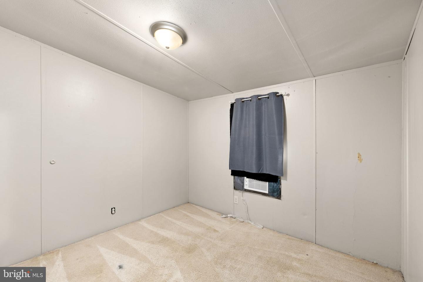 9004 THORNTON ROLLING RD, FREDERICKSBURG, Virginia 22408, 2 Bedrooms Bedrooms, ,2 BathroomsBathrooms,Residential,For sale,9004 THORNTON ROLLING RD,VASP2037458 MLS # VASP2037458