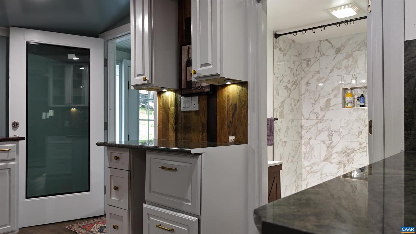 7559 ESMONT RD, ESMONT, Virginia 22937, 3 Bedrooms Bedrooms, ,1 BathroomBathrooms,Residential,For sale,7559 ESMONT RD,671199 MLS # 671199