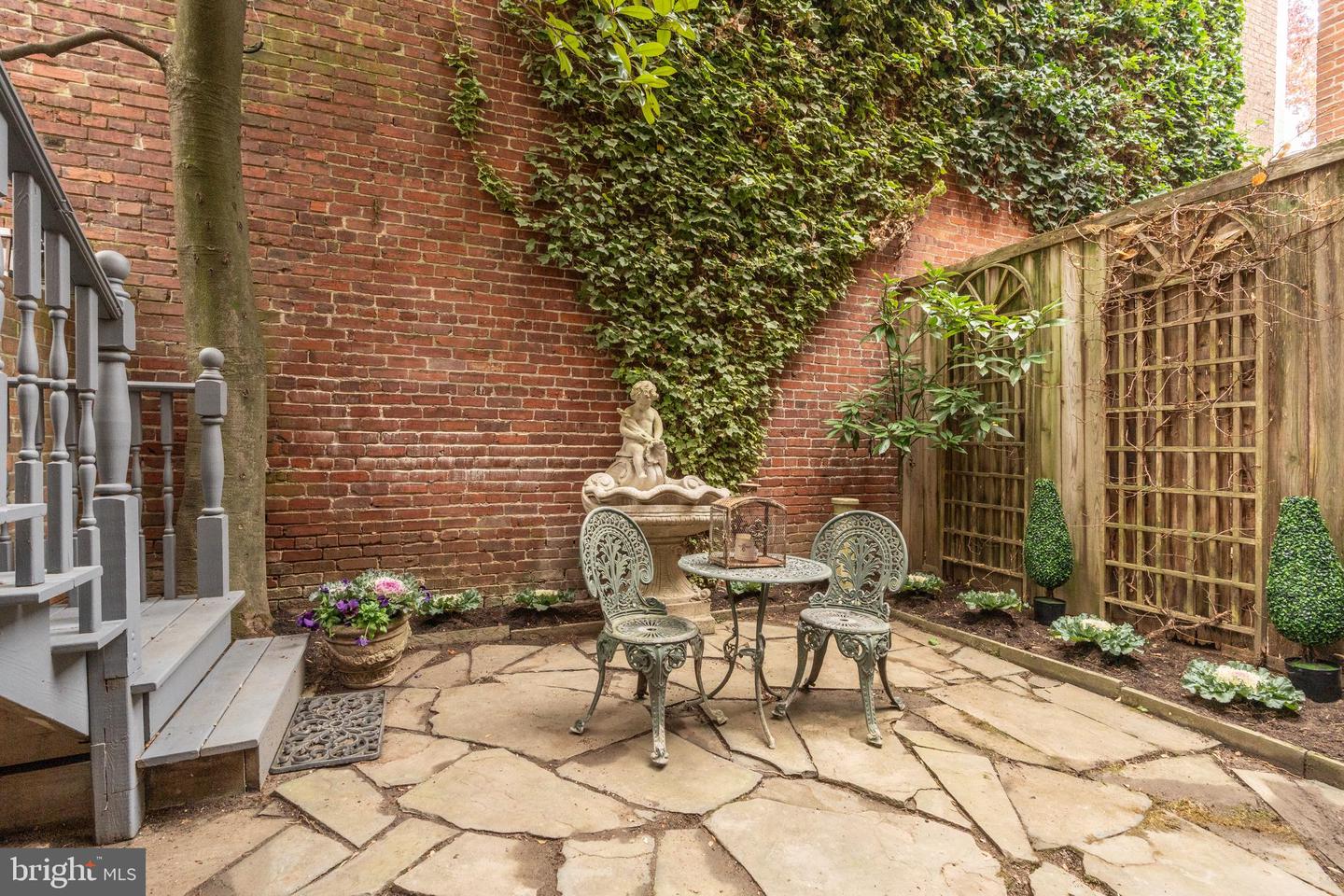 3070 Q ST NW, WASHINGTON, District Of Columbia 20007, 5 Bedrooms Bedrooms, ,3 BathroomsBathrooms,Residential,For sale,3070 Q ST NW,DCDC2232752 MLS # DCDC2232752