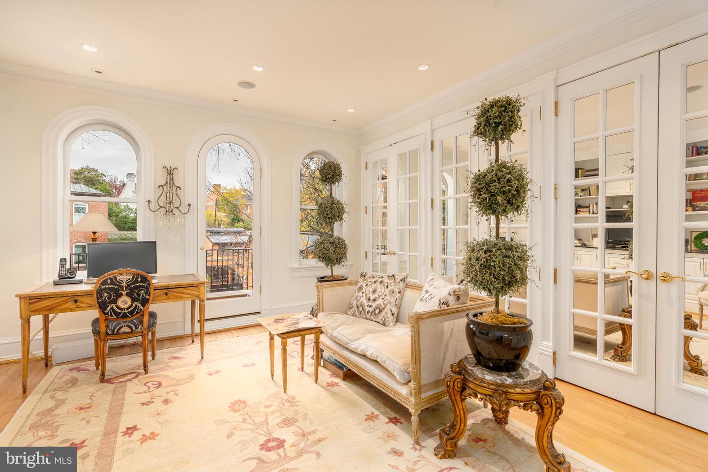 3070 Q ST NW, WASHINGTON, District Of Columbia 20007, 5 Bedrooms Bedrooms, ,3 BathroomsBathrooms,Residential,For sale,3070 Q ST NW,DCDC2232752 MLS # DCDC2232752