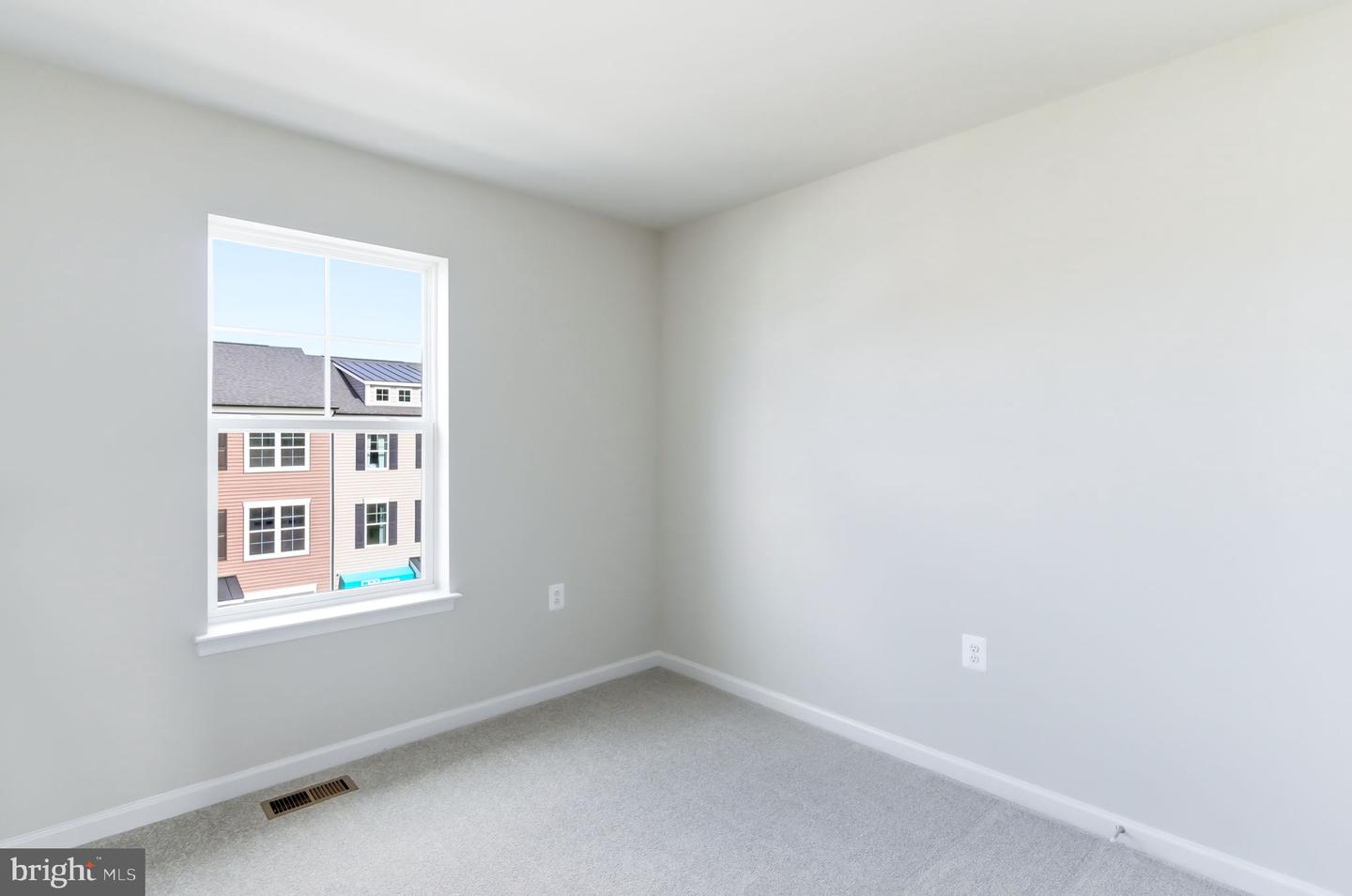 209 MONTEITH DR, WINCHESTER, Virginia 22601, 3 Bedrooms Bedrooms, ,3 BathroomsBathrooms,Residential,For sale,209 MONTEITH DR,VAWI2009524 MLS # VAWI2009524