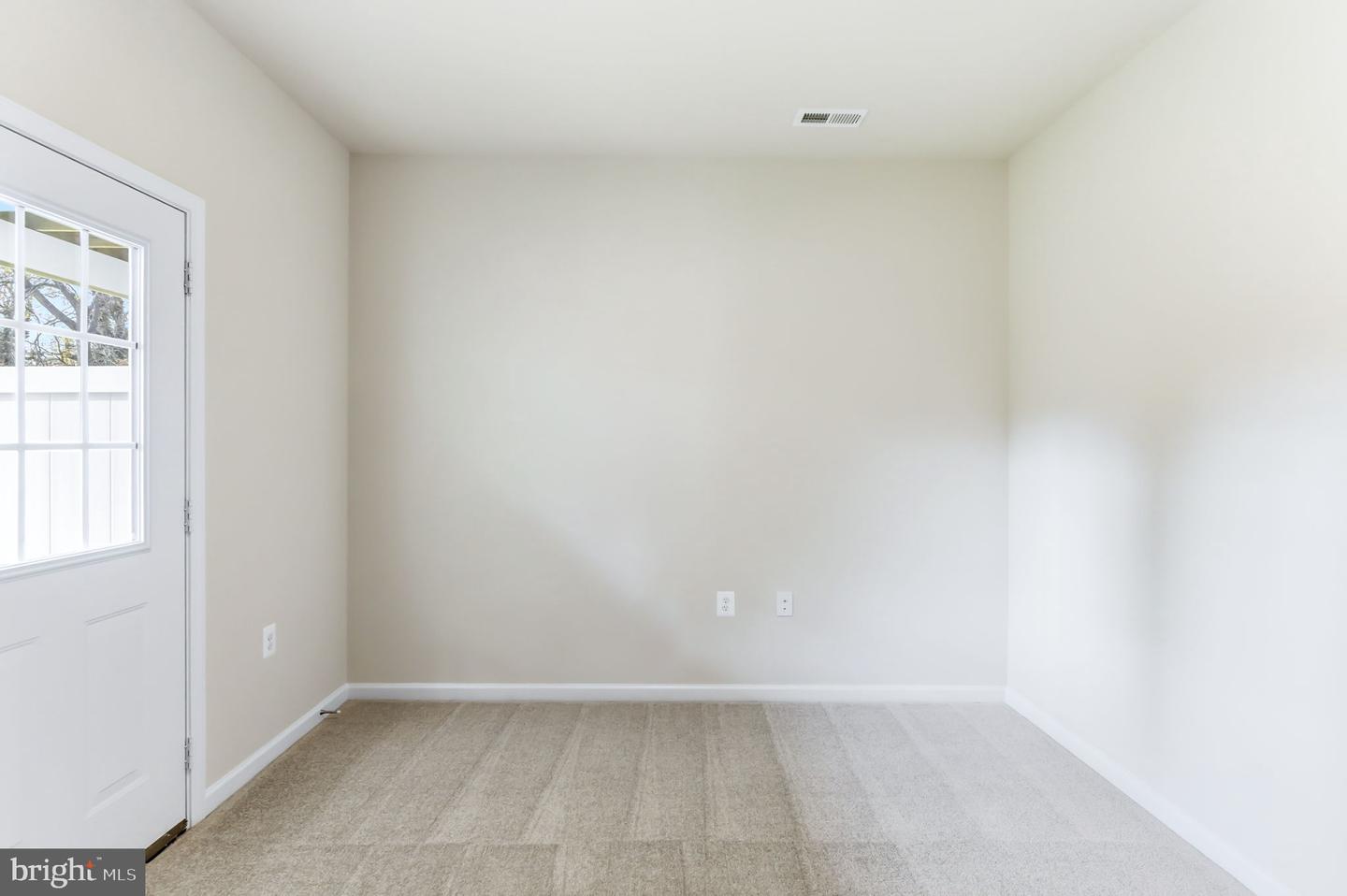 209 MONTEITH DR, WINCHESTER, Virginia 22601, 3 Bedrooms Bedrooms, ,3 BathroomsBathrooms,Residential,For sale,209 MONTEITH DR,VAWI2009524 MLS # VAWI2009524