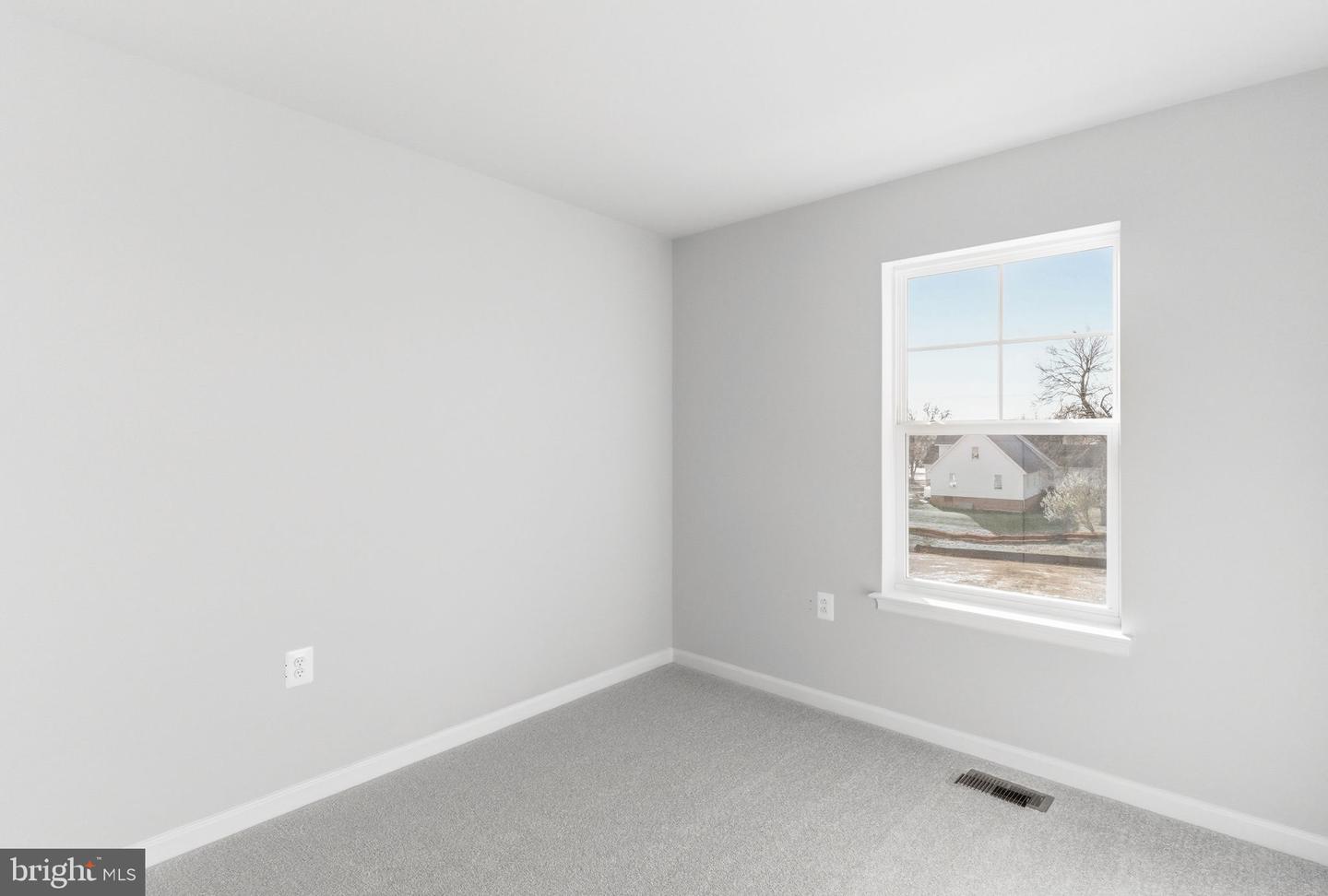 230 MONTEITH DR, WINCHESTER, Virginia 22601, 3 Bedrooms Bedrooms, ,3 BathroomsBathrooms,Residential,For sale,230 MONTEITH DR,VAWI2009528 MLS # VAWI2009528