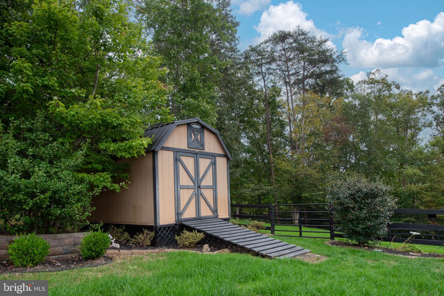 421 LONG MEADOW DR, FREDERICKSBURG, Virginia 22406, 4 Bedrooms Bedrooms, ,3 BathroomsBathrooms,Residential,For sale,421 LONG MEADOW DR,VAST2044452 MLS # VAST2044452 421 LONG MEADOW DR, FREDERICKSBURG, Virginia 22406, 4 Bedrooms Bedrooms, ,3 BathroomsBathrooms,Residential,For sale,421 LONG MEADOW DR,VAST2044452 MLS # VAST2044452