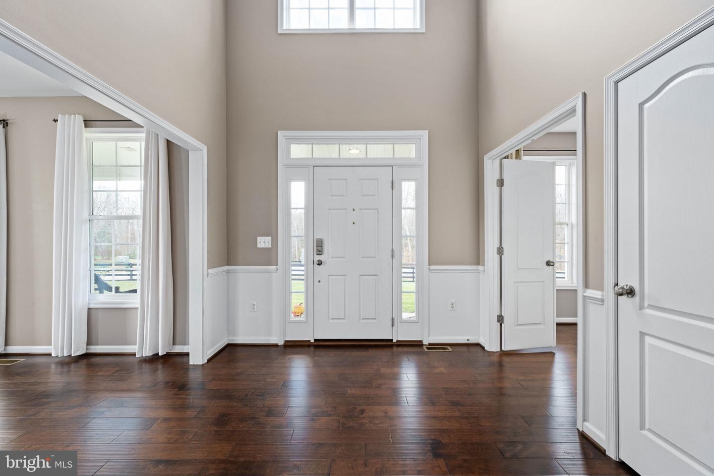 421 LONG MEADOW DR, FREDERICKSBURG, Virginia 22406, 4 Bedrooms Bedrooms, ,3 BathroomsBathrooms,Residential,For sale,421 LONG MEADOW DR,VAST2044452 MLS # VAST2044452 421 LONG MEADOW DR, FREDERICKSBURG, Virginia 22406, 4 Bedrooms Bedrooms, ,3 BathroomsBathrooms,Residential,For sale,421 LONG MEADOW DR,VAST2044452 MLS # VAST2044452