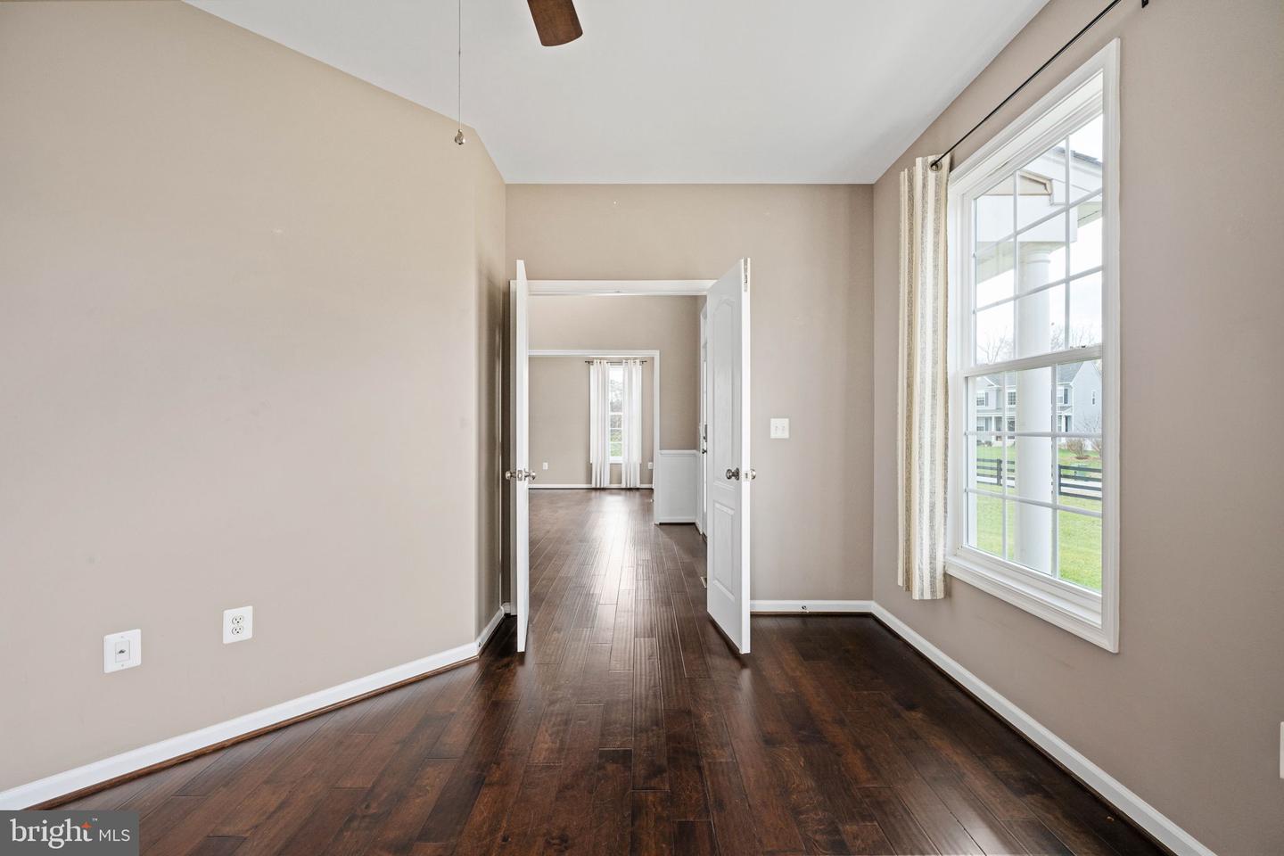 421 LONG MEADOW DR, FREDERICKSBURG, Virginia 22406, 4 Bedrooms Bedrooms, ,3 BathroomsBathrooms,Residential,For sale,421 LONG MEADOW DR,VAST2044452 MLS # VAST2044452 421 LONG MEADOW DR, FREDERICKSBURG, Virginia 22406, 4 Bedrooms Bedrooms, ,3 BathroomsBathrooms,Residential,For sale,421 LONG MEADOW DR,VAST2044452 MLS # VAST2044452