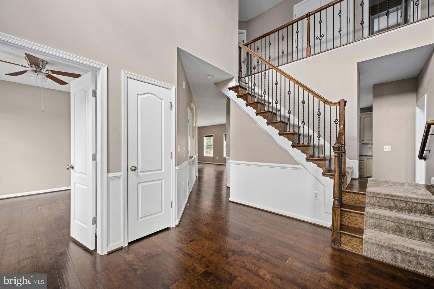 421 LONG MEADOW DR, FREDERICKSBURG, Virginia 22406, 4 Bedrooms Bedrooms, ,3 BathroomsBathrooms,Residential,For sale,421 LONG MEADOW DR,VAST2044452 MLS # VAST2044452 421 LONG MEADOW DR, FREDERICKSBURG, Virginia 22406, 4 Bedrooms Bedrooms, ,3 BathroomsBathrooms,Residential,For sale,421 LONG MEADOW DR,VAST2044452 MLS # VAST2044452