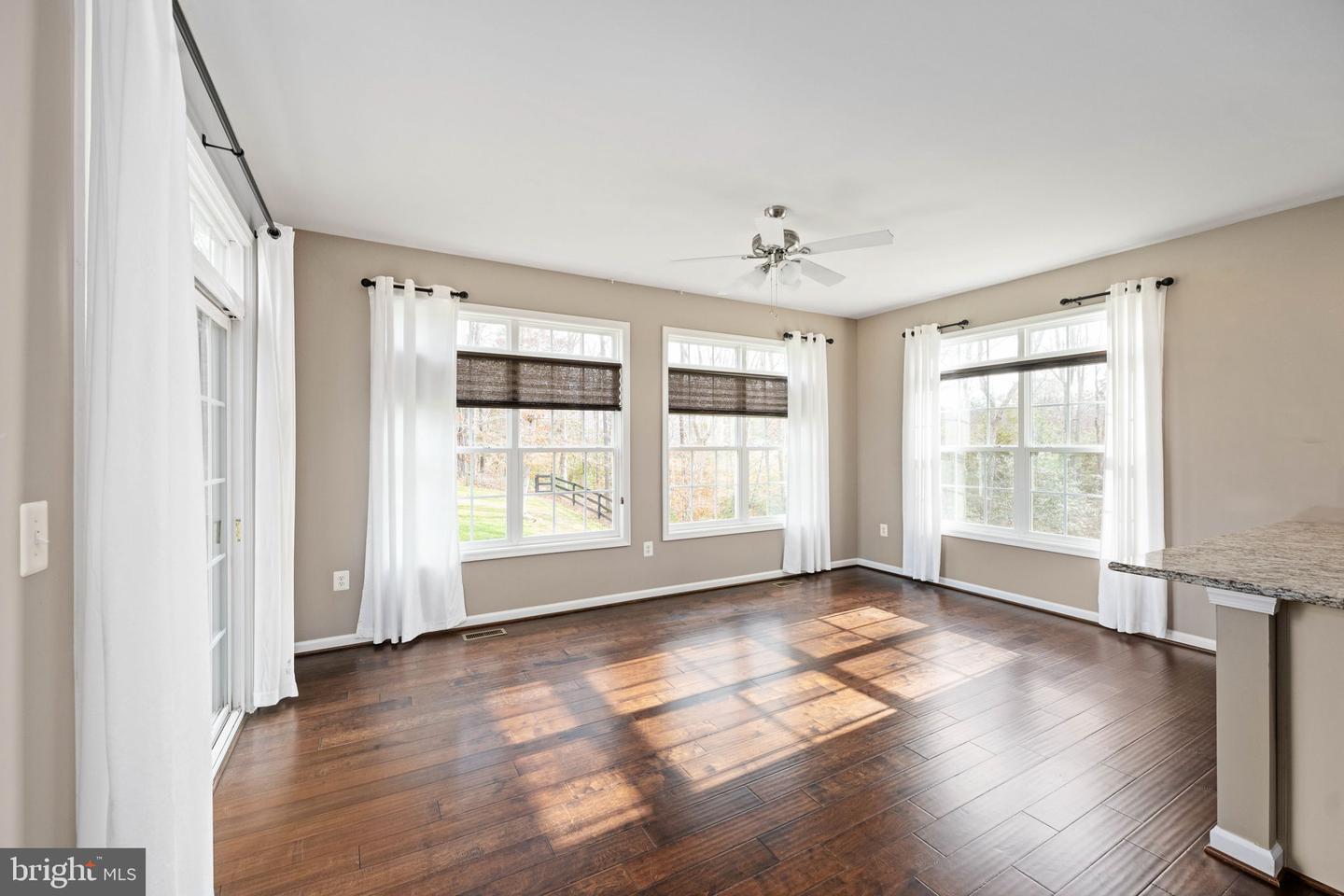 421 LONG MEADOW DR, FREDERICKSBURG, Virginia 22406, 4 Bedrooms Bedrooms, ,3 BathroomsBathrooms,Residential,For sale,421 LONG MEADOW DR,VAST2044452 MLS # VAST2044452 421 LONG MEADOW DR, FREDERICKSBURG, Virginia 22406, 4 Bedrooms Bedrooms, ,3 BathroomsBathrooms,Residential,For sale,421 LONG MEADOW DR,VAST2044452 MLS # VAST2044452