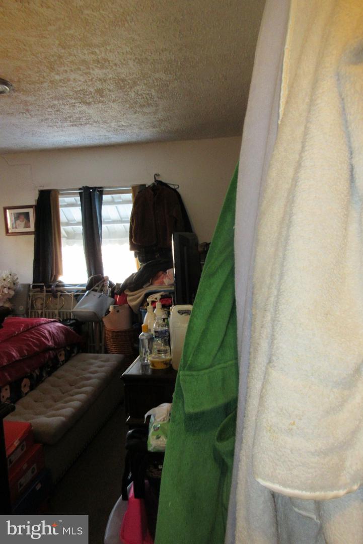 507 OAKWOOD ST SE, WASHINGTON, District Of Columbia 20032, 3 Bedrooms Bedrooms, ,2 BathroomsBathrooms,Residential,For sale,507 OAKWOOD ST SE,DCDC2121516 MLS # DCDC2121516