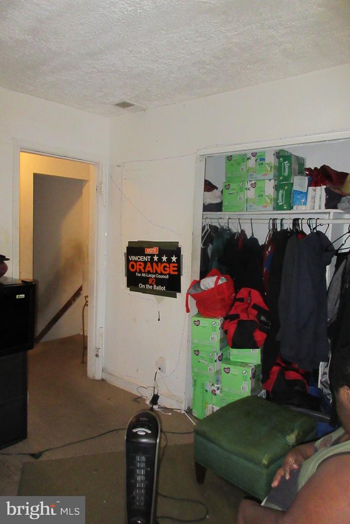 507 OAKWOOD ST SE, WASHINGTON, District Of Columbia 20032, 3 Bedrooms Bedrooms, ,2 BathroomsBathrooms,Residential,For sale,507 OAKWOOD ST SE,DCDC2121516 MLS # DCDC2121516