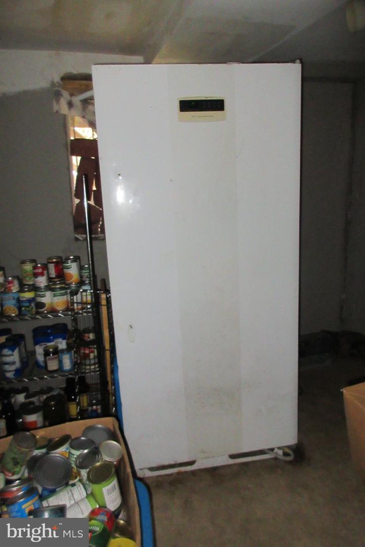 507 OAKWOOD ST SE, WASHINGTON, District Of Columbia 20032, 3 Bedrooms Bedrooms, ,2 BathroomsBathrooms,Residential,For sale,507 OAKWOOD ST SE,DCDC2121516 MLS # DCDC2121516