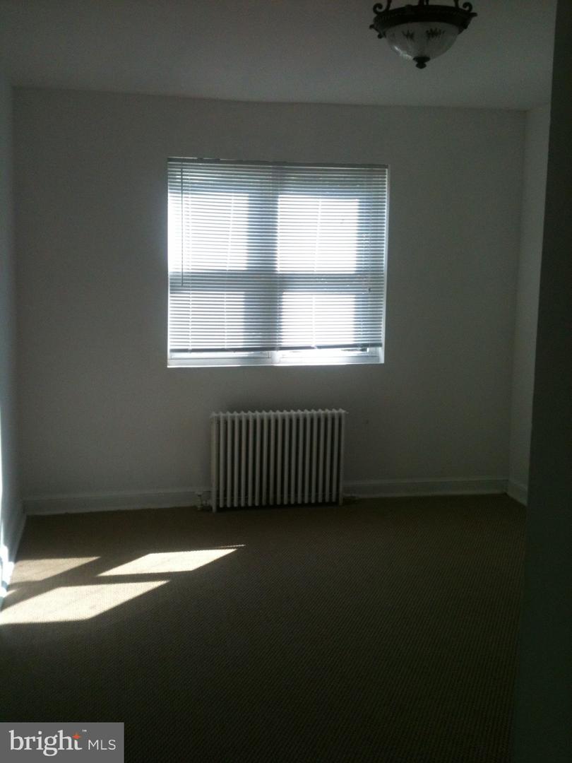 507 OAKWOOD ST SE, WASHINGTON, District Of Columbia 20032, 3 Bedrooms Bedrooms, ,2 BathroomsBathrooms,Residential,For sale,507 OAKWOOD ST SE,DCDC2121516 MLS # DCDC2121516