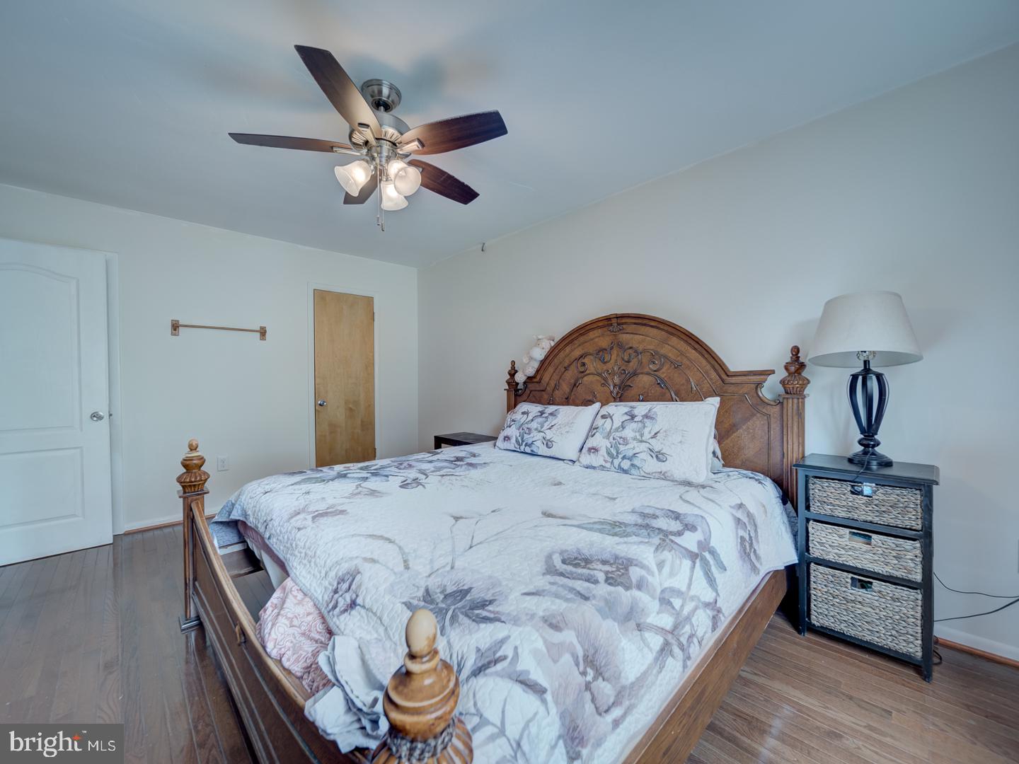 5674 OAK TANAGER CT, BURKE, Virginia 22015, 3 Bedrooms Bedrooms, ,1 BathroomBathrooms,Residential,For sale,5674 OAK TANAGER CT,VAFX2257692 MLS # VAFX2257692 5674 OAK TANAGER CT, BURKE, Virginia 22015, 3 Bedrooms Bedrooms, ,1 BathroomBathrooms,Residential,For sale,5674 OAK TANAGER CT,VAFX2257692 MLS # VAFX2257692