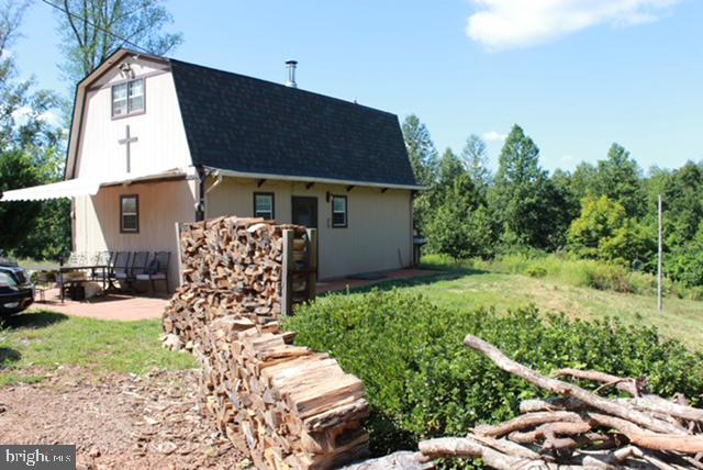18257 CARTER LN, BRANDY STATION, Virginia 22714, 1 Bedroom Bedrooms, ,1 BathroomBathrooms,Residential,For sale,18257 CARTER LN,VACU2011474 MLS # VACU2011474 18257 CARTER LN, BRANDY STATION, Virginia 22714, 1 Bedroom Bedrooms, ,1 BathroomBathrooms,Residential,For sale,18257 CARTER LN,VACU2011474 MLS # VACU2011474
