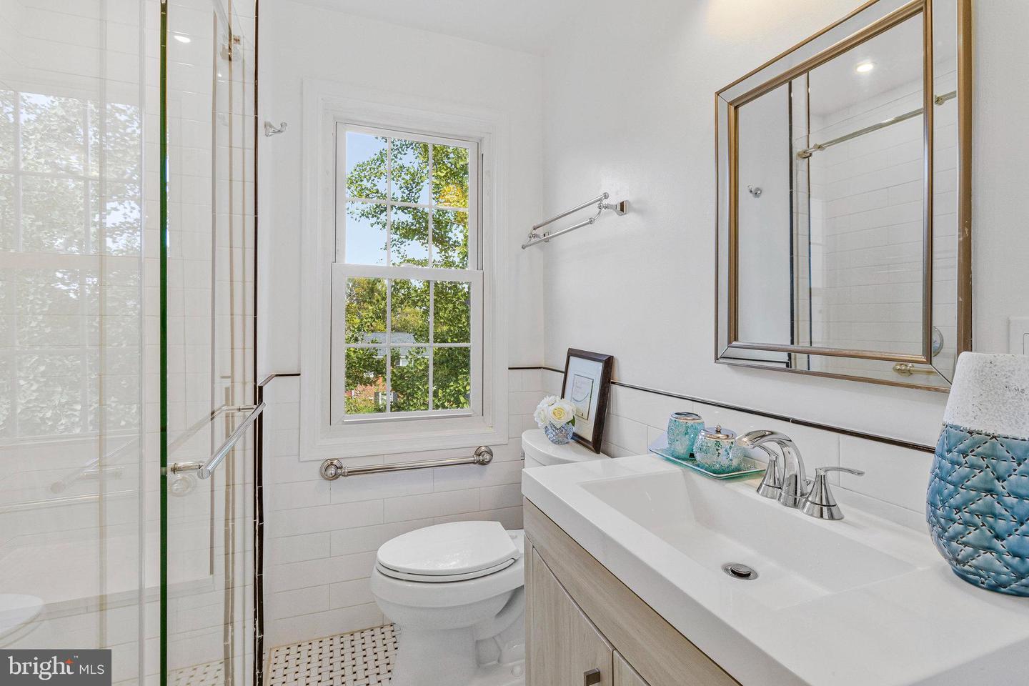 210 ASPEN ST, ALEXANDRIA, Virginia 22305, 3 Bedrooms Bedrooms, ,2 BathroomsBathrooms,Residential,For sale,210 ASPEN ST,VAAX2049870 MLS # VAAX2049870 210 ASPEN ST, ALEXANDRIA, Virginia 22305, 3 Bedrooms Bedrooms, ,2 BathroomsBathrooms,Residential,For sale,210 ASPEN ST,VAAX2049870 MLS # VAAX2049870