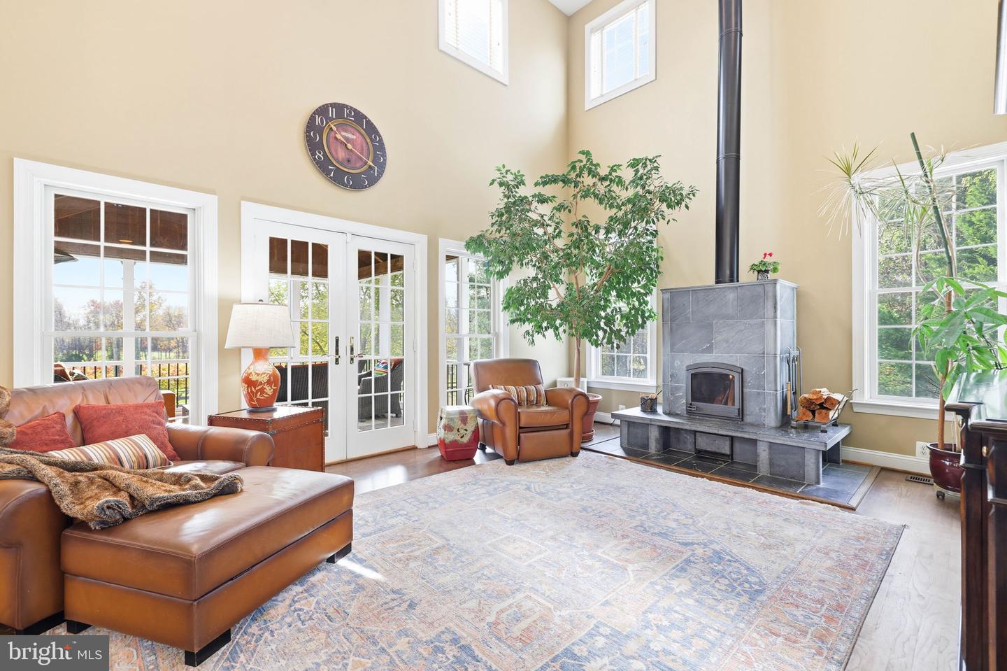 13902 BRONCO LN, LOVETTSVILLE, Virginia 20180, 4 Bedrooms Bedrooms, ,3 BathroomsBathrooms,Residential,For sale,13902 BRONCO LN,VALO2110032 MLS # VALO2110032 13902 BRONCO LN, LOVETTSVILLE, Virginia 20180, 4 Bedrooms Bedrooms, ,3 BathroomsBathrooms,Residential,For sale,13902 BRONCO LN,VALO2110032 MLS # VALO2110032