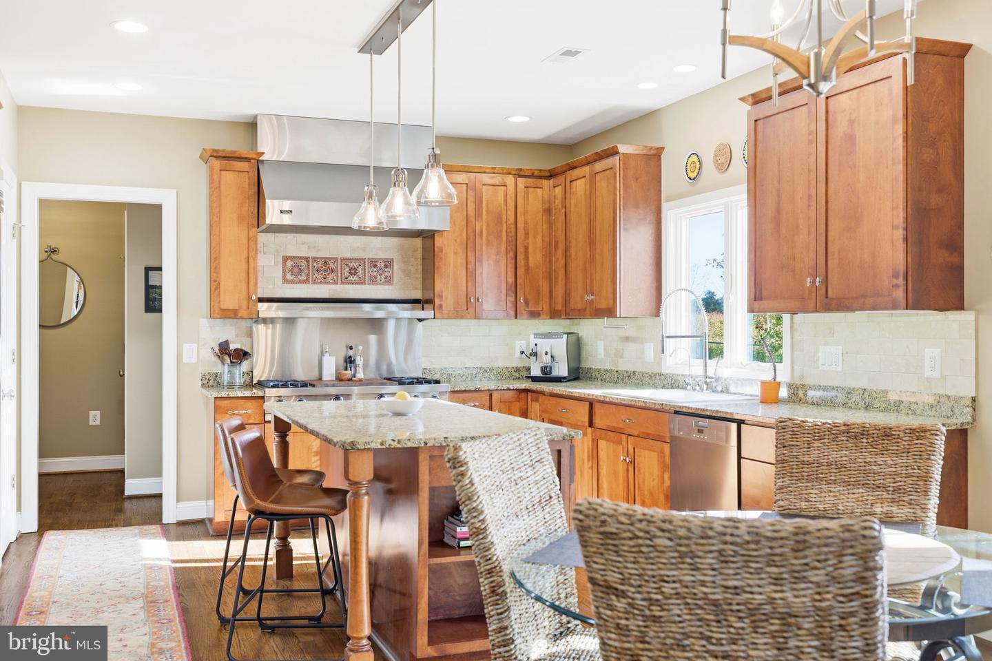 13902 BRONCO LN, LOVETTSVILLE, Virginia 20180, 4 Bedrooms Bedrooms, ,3 BathroomsBathrooms,Residential,For sale,13902 BRONCO LN,VALO2110032 MLS # VALO2110032 13902 BRONCO LN, LOVETTSVILLE, Virginia 20180, 4 Bedrooms Bedrooms, ,3 BathroomsBathrooms,Residential,For sale,13902 BRONCO LN,VALO2110032 MLS # VALO2110032