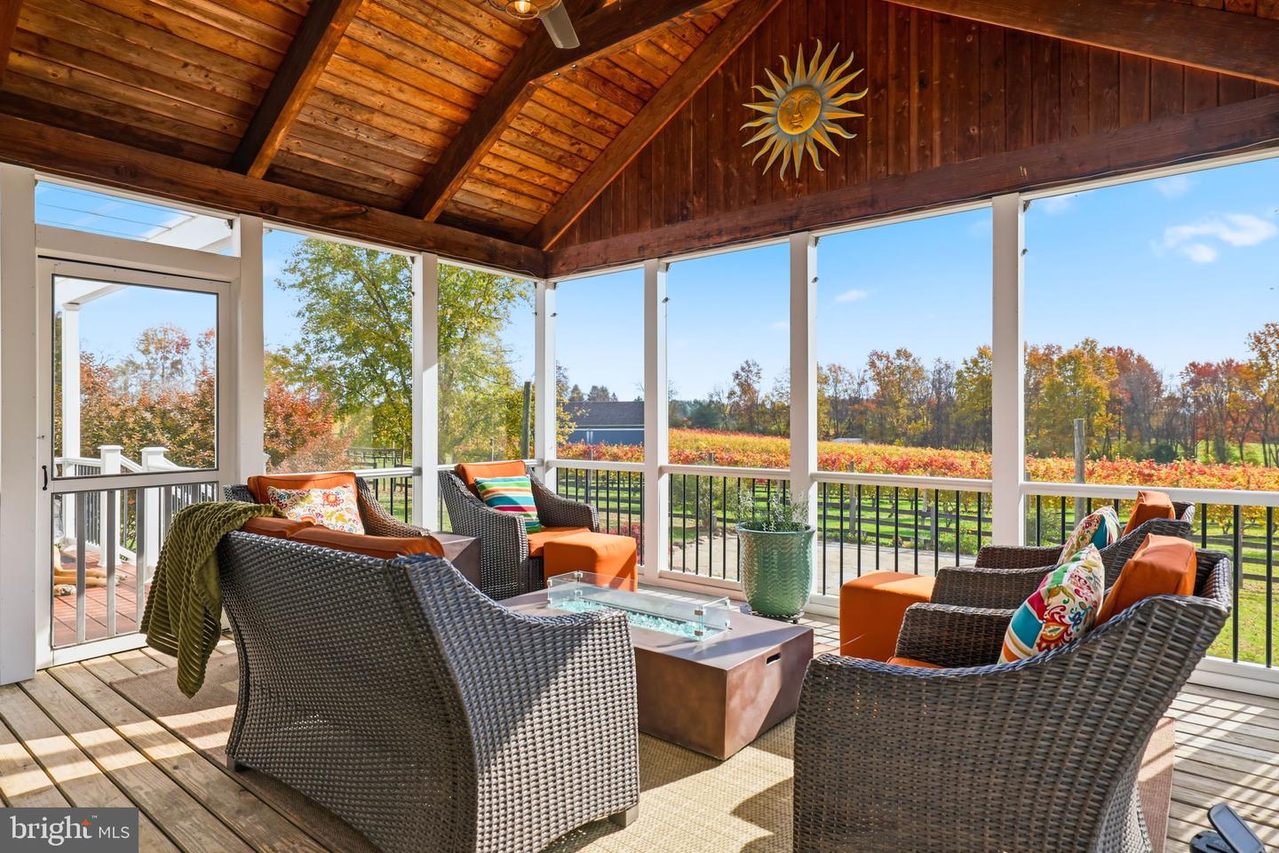 13902 BRONCO LN, LOVETTSVILLE, Virginia 20180, 4 Bedrooms Bedrooms, ,3 BathroomsBathrooms,Residential,For sale,13902 BRONCO LN,VALO2110032 MLS # VALO2110032 13902 BRONCO LN, LOVETTSVILLE, Virginia 20180, 4 Bedrooms Bedrooms, ,3 BathroomsBathrooms,Residential,For sale,13902 BRONCO LN,VALO2110032 MLS # VALO2110032