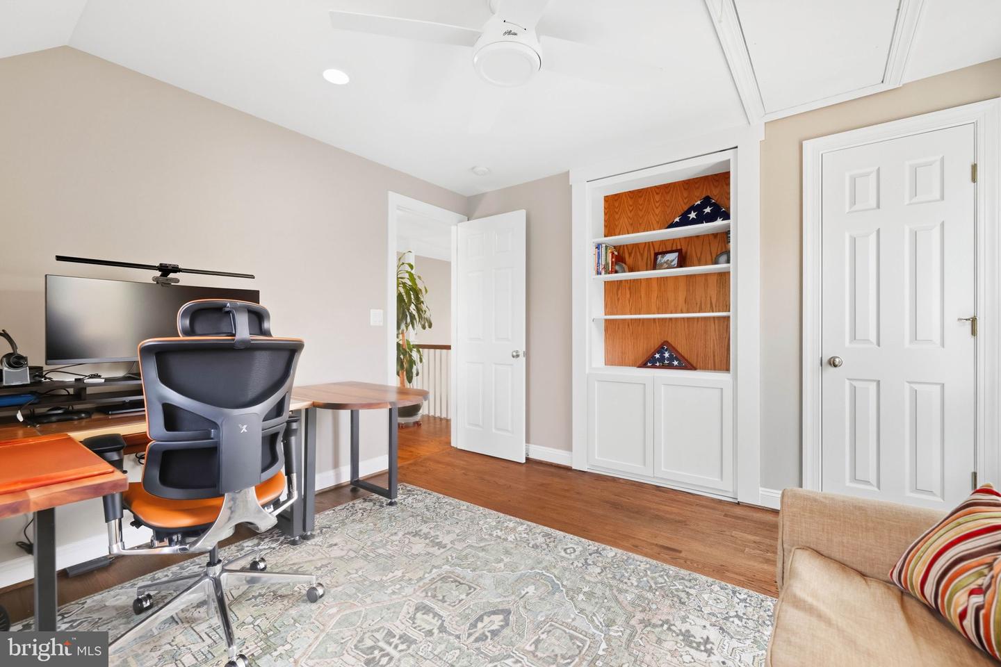 13902 BRONCO LN, LOVETTSVILLE, Virginia 20180, 4 Bedrooms Bedrooms, ,3 BathroomsBathrooms,Residential,For sale,13902 BRONCO LN,VALO2110032 MLS # VALO2110032 13902 BRONCO LN, LOVETTSVILLE, Virginia 20180, 4 Bedrooms Bedrooms, ,3 BathroomsBathrooms,Residential,For sale,13902 BRONCO LN,VALO2110032 MLS # VALO2110032