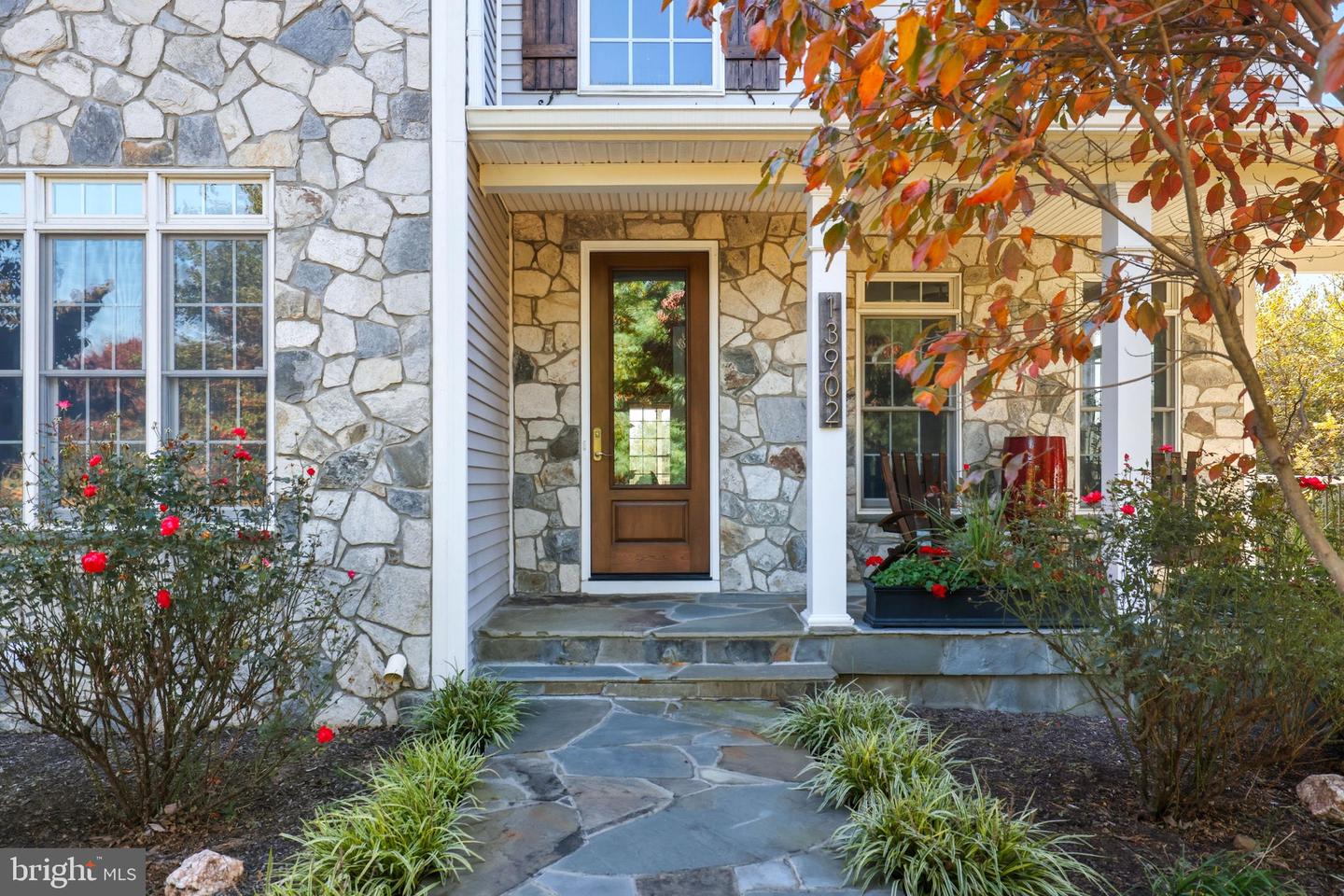 13902 BRONCO LN, LOVETTSVILLE, Virginia 20180, 4 Bedrooms Bedrooms, ,3 BathroomsBathrooms,Residential,For sale,13902 BRONCO LN,VALO2110032 MLS # VALO2110032 13902 BRONCO LN, LOVETTSVILLE, Virginia 20180, 4 Bedrooms Bedrooms, ,3 BathroomsBathrooms,Residential,For sale,13902 BRONCO LN,VALO2110032 MLS # VALO2110032