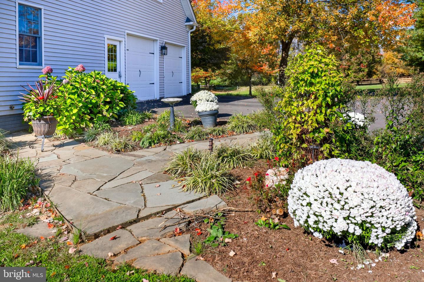 13902 BRONCO LN, LOVETTSVILLE, Virginia 20180, 4 Bedrooms Bedrooms, ,3 BathroomsBathrooms,Residential,For sale,13902 BRONCO LN,VALO2110032 MLS # VALO2110032 13902 BRONCO LN, LOVETTSVILLE, Virginia 20180, 4 Bedrooms Bedrooms, ,3 BathroomsBathrooms,Residential,For sale,13902 BRONCO LN,VALO2110032 MLS # VALO2110032