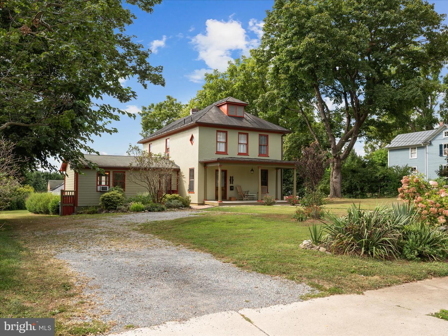 325 S CHURCH ST, BERRYVILLE, Virginia 22611, ,Land,For sale,325 S CHURCH ST,VACL2006080 MLS # VACL2006080