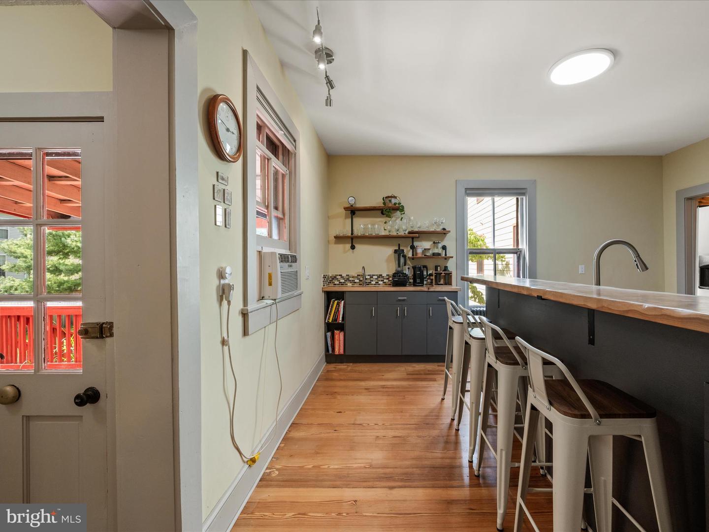 325 S CHURCH ST, BERRYVILLE, Virginia 22611, ,Land,For sale,325 S CHURCH ST,VACL2006080 MLS # VACL2006080