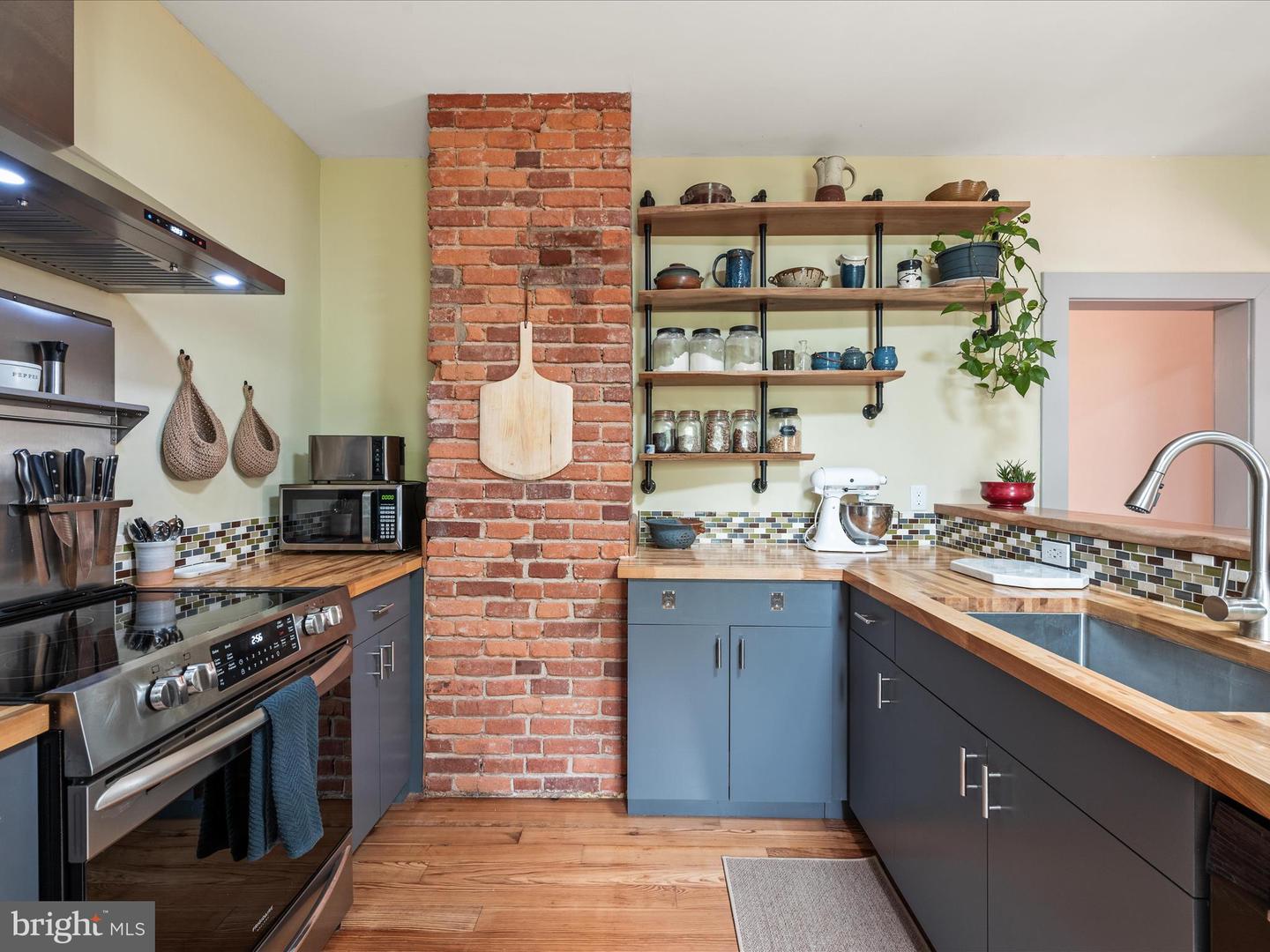 325 S CHURCH ST, BERRYVILLE, Virginia 22611, ,Land,For sale,325 S CHURCH ST,VACL2006080 MLS # VACL2006080