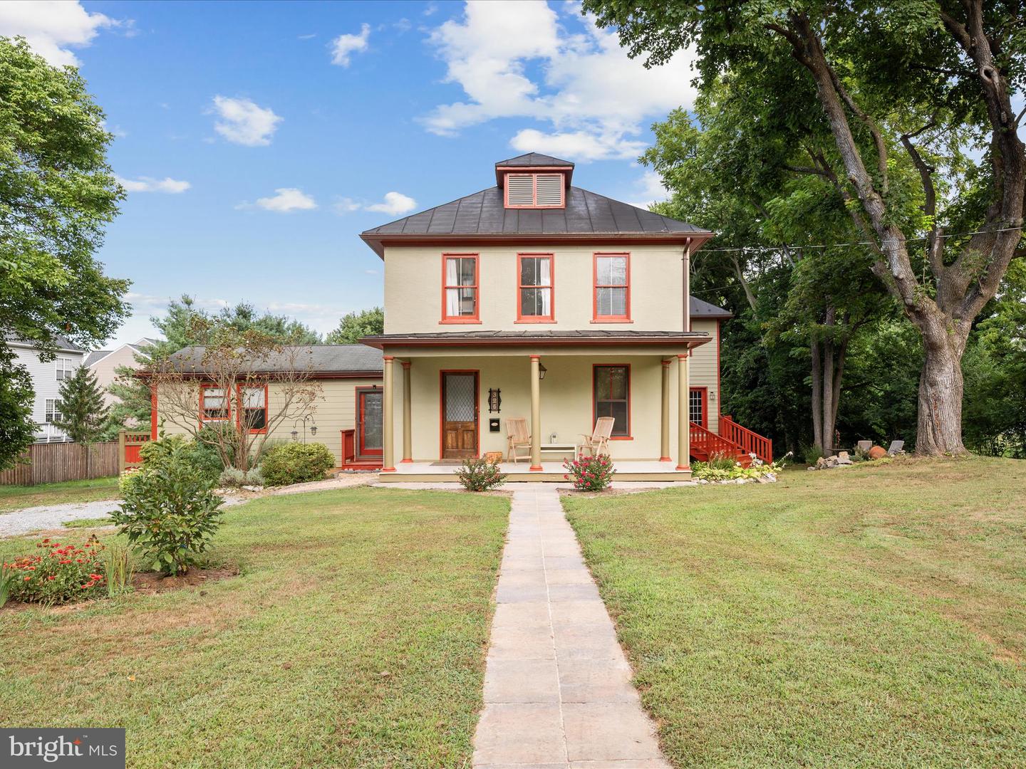 325 S CHURCH ST, BERRYVILLE, Virginia 22611, ,Land,For sale,325 S CHURCH ST,VACL2006080 MLS # VACL2006080