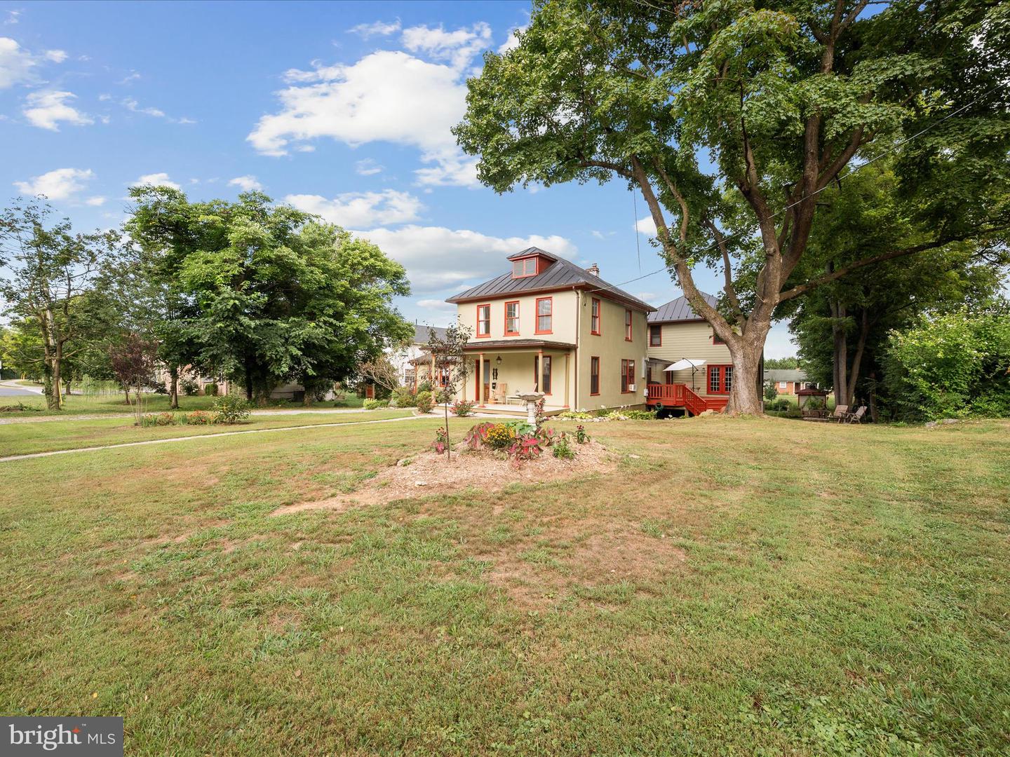 325 S CHURCH ST, BERRYVILLE, Virginia 22611, ,Land,For sale,325 S CHURCH ST,VACL2006080 MLS # VACL2006080