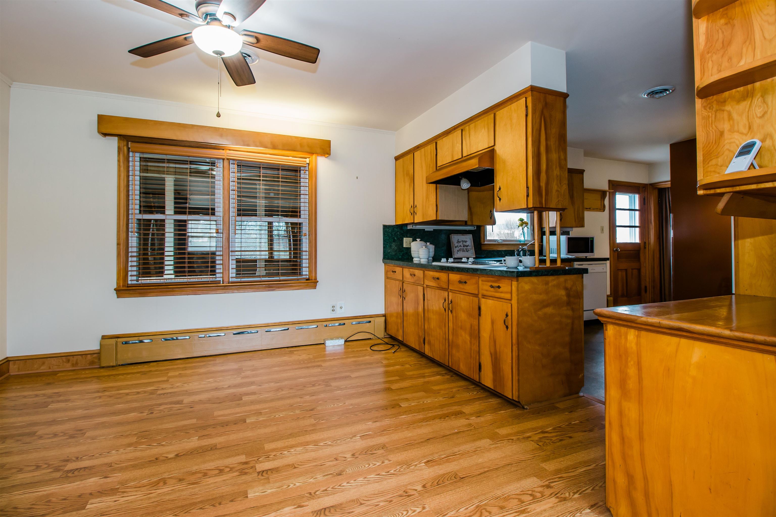 355 WESTVIEW ST, DAYTON, Virginia 22821, 3 Bedrooms Bedrooms, ,1 BathroomBathrooms,Residential,Solid built Brick Ranch,355 WESTVIEW ST,671493 MLS # 671493