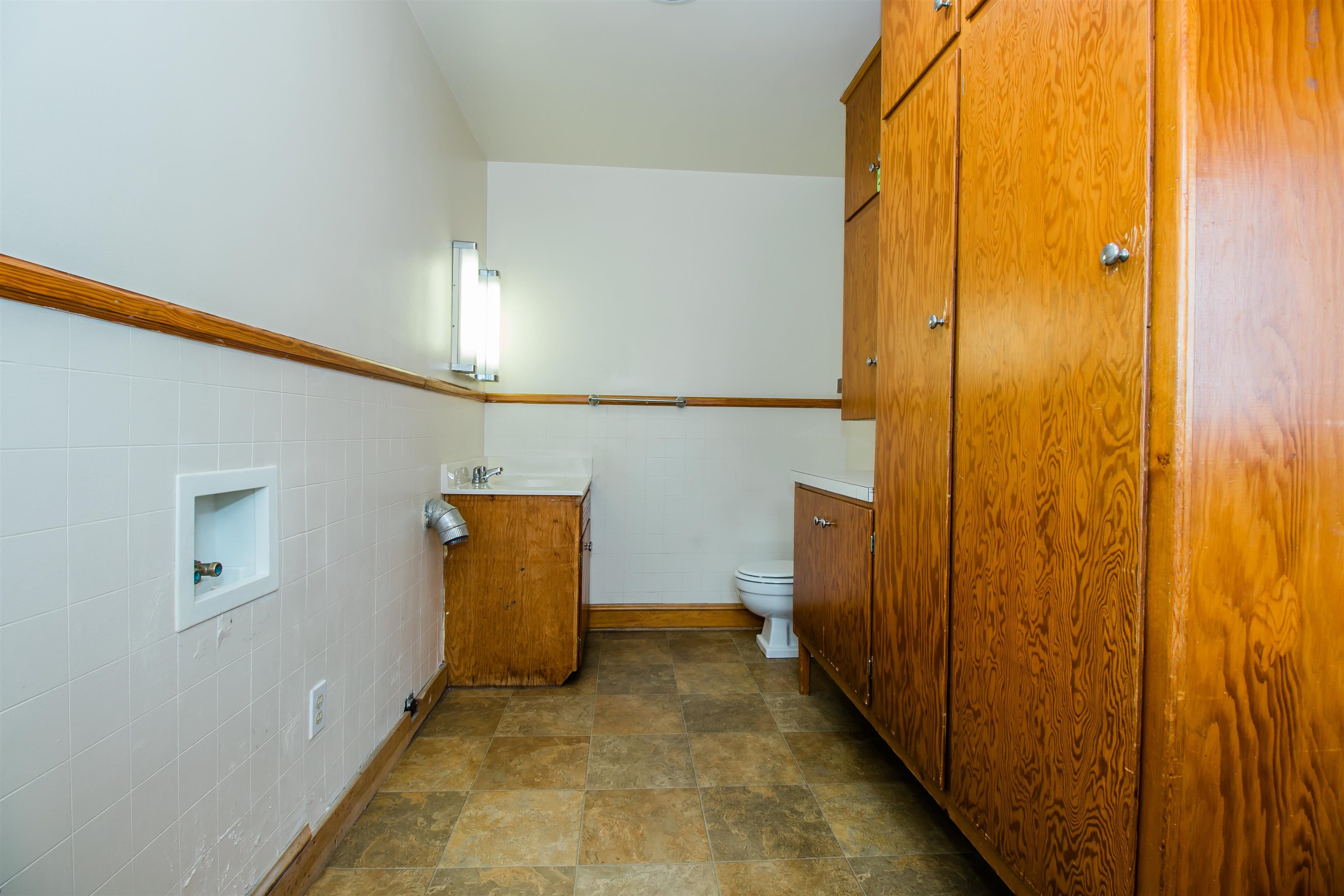 355 WESTVIEW ST, DAYTON, Virginia 22821, 3 Bedrooms Bedrooms, ,1 BathroomBathrooms,Residential,Solid built Brick Ranch,355 WESTVIEW ST,671493 MLS # 671493