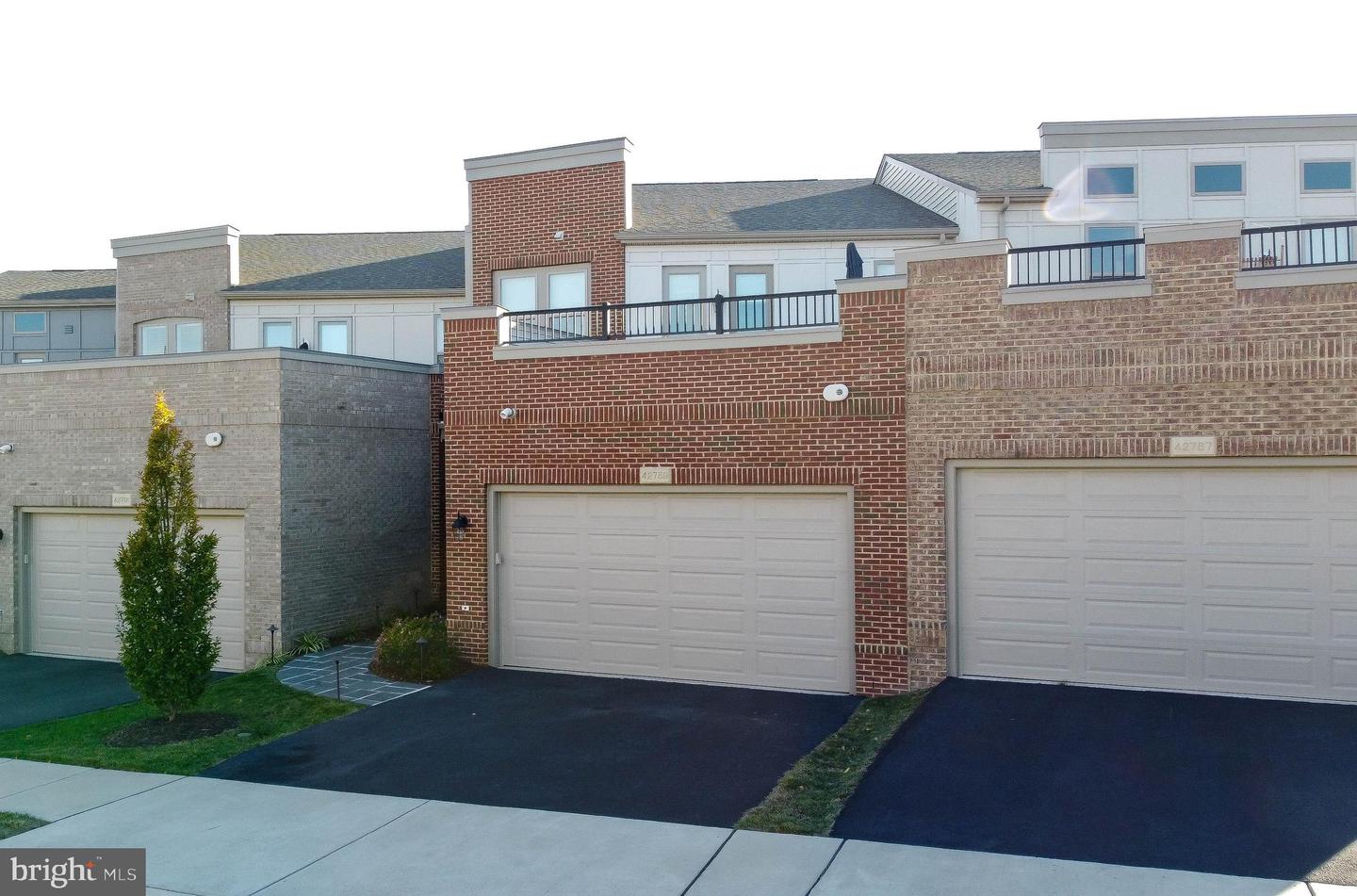 42789 MACBETH TER, ASHBURN, Virginia 20148, 4 Bedrooms Bedrooms, ,3 BathroomsBathrooms,Residential,For sale,42789 MACBETH TER,VALO2110778 MLS # VALO2110778