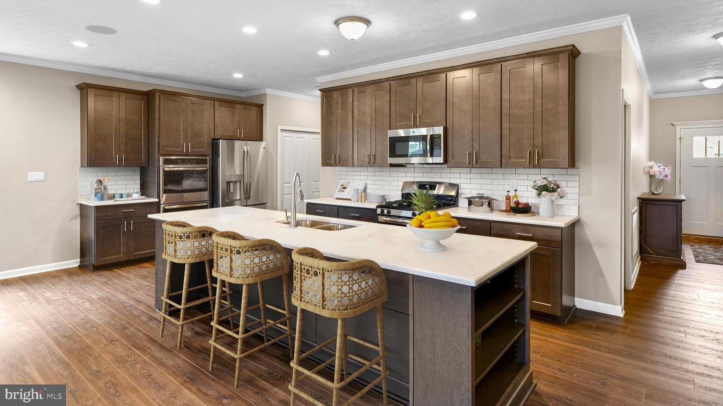 24 WILLIAMSON RD, WINCHESTER, Virginia 22602, 3 Bedrooms Bedrooms, ,2 BathroomsBathrooms,Residential,For sale,24 WILLIAMSON RD,VAFV2038244 MLS # VAFV2038244